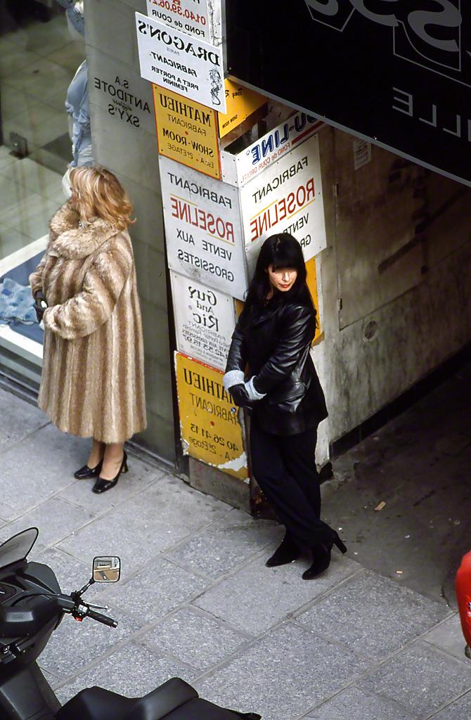 25P Real Street Hookers