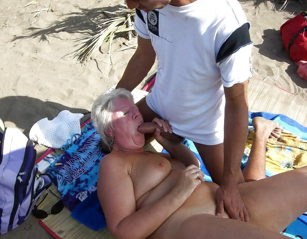 25P Granny love sex - 2