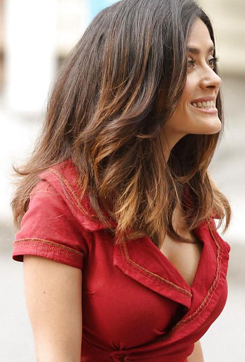 25P Salma Hayek on the set film Grown Ups 2