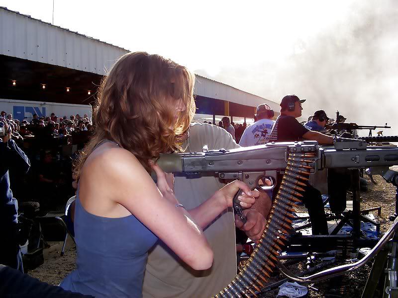 25P Girls with guns