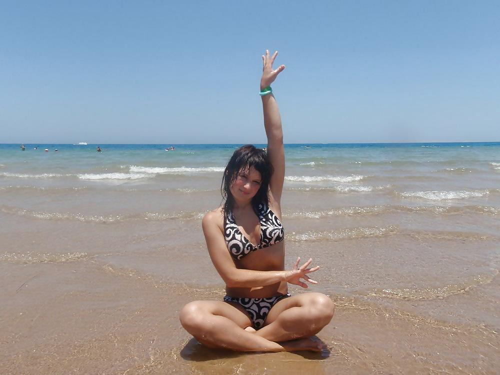 25P Sexy GF Vacation Photos 