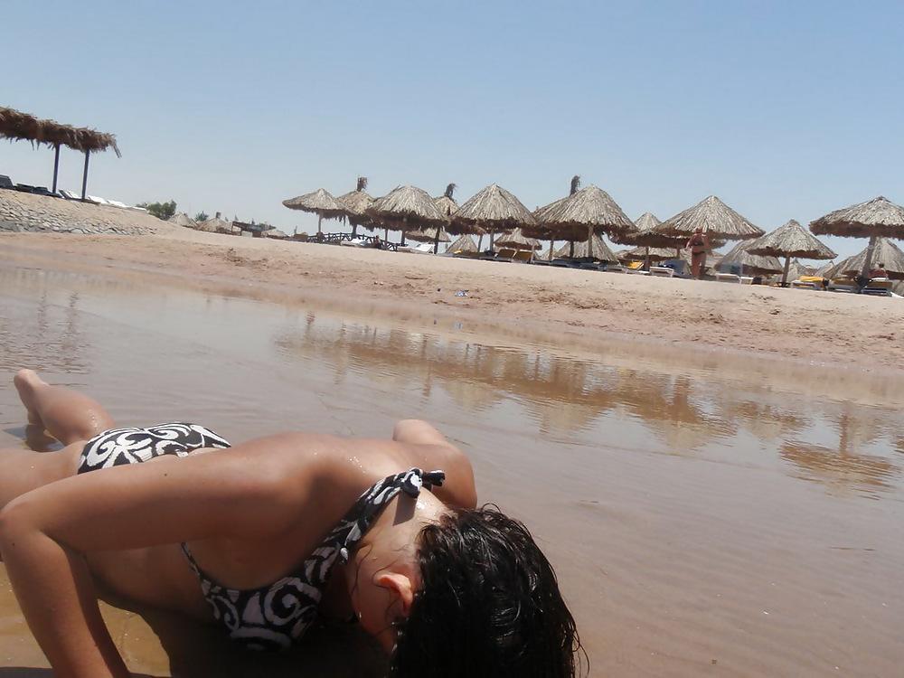 25P Sexy GF Vacation Photos 
