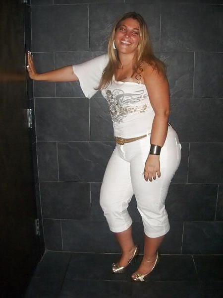 10P Big Greek ass i'd like to fuck