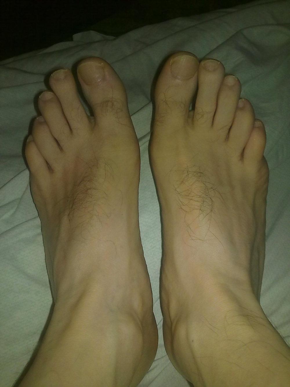 7P Sono a culo nudo per voi tutti uomini e donne........