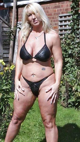 25P Swimsuits bikinis bras bbw mature dressed teen big huge - 33