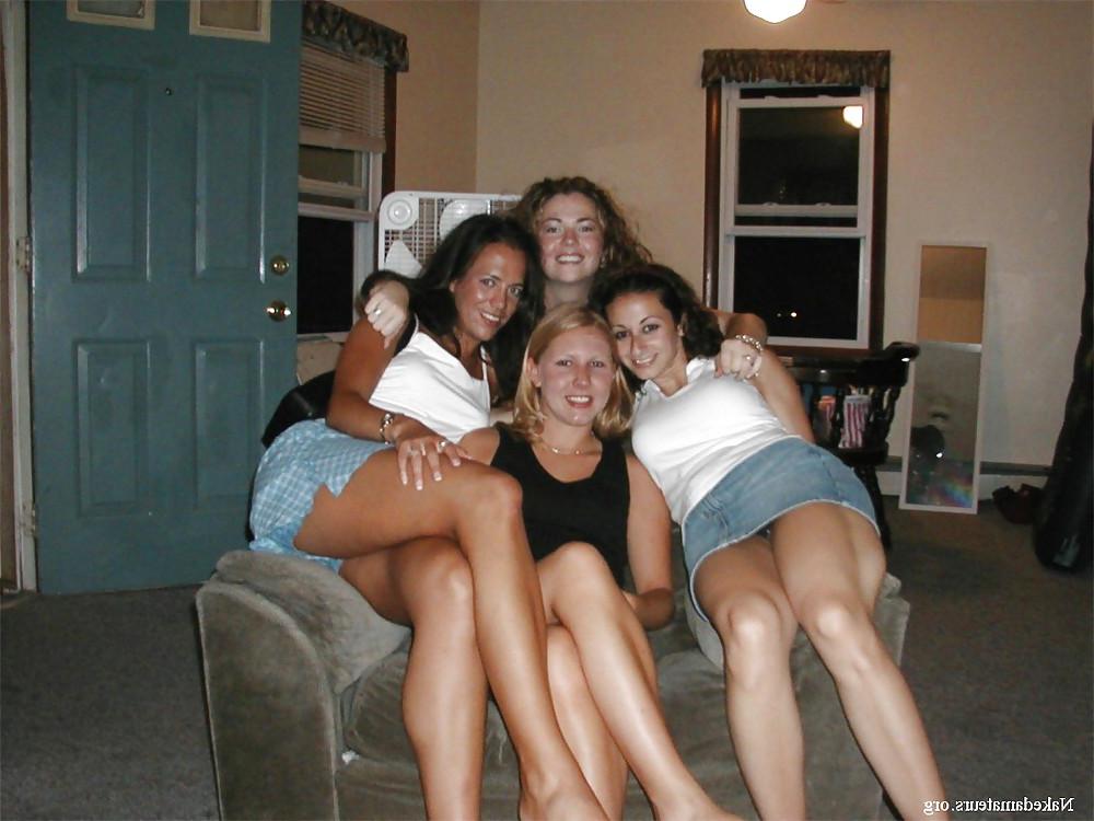 25P Sexy Upskirt Girls - Picture MIX !!!