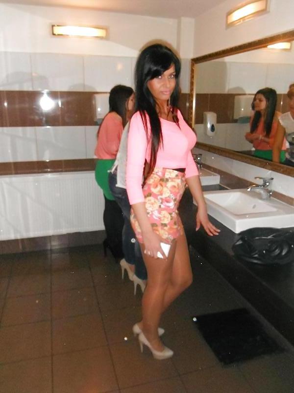 22P Romanian girl: Tania