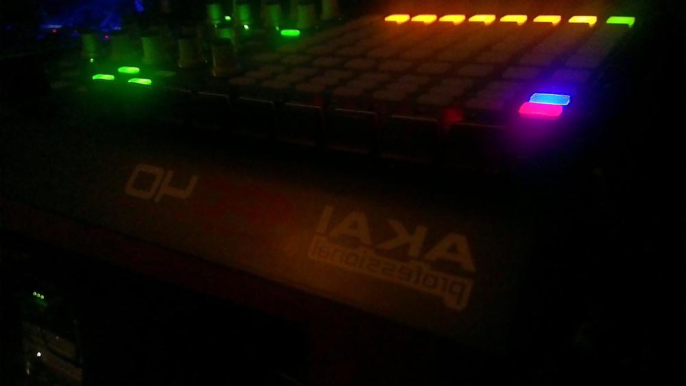 6P Studio Pics - Not Porn
