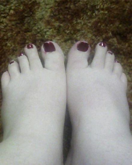 17P Bbw feet