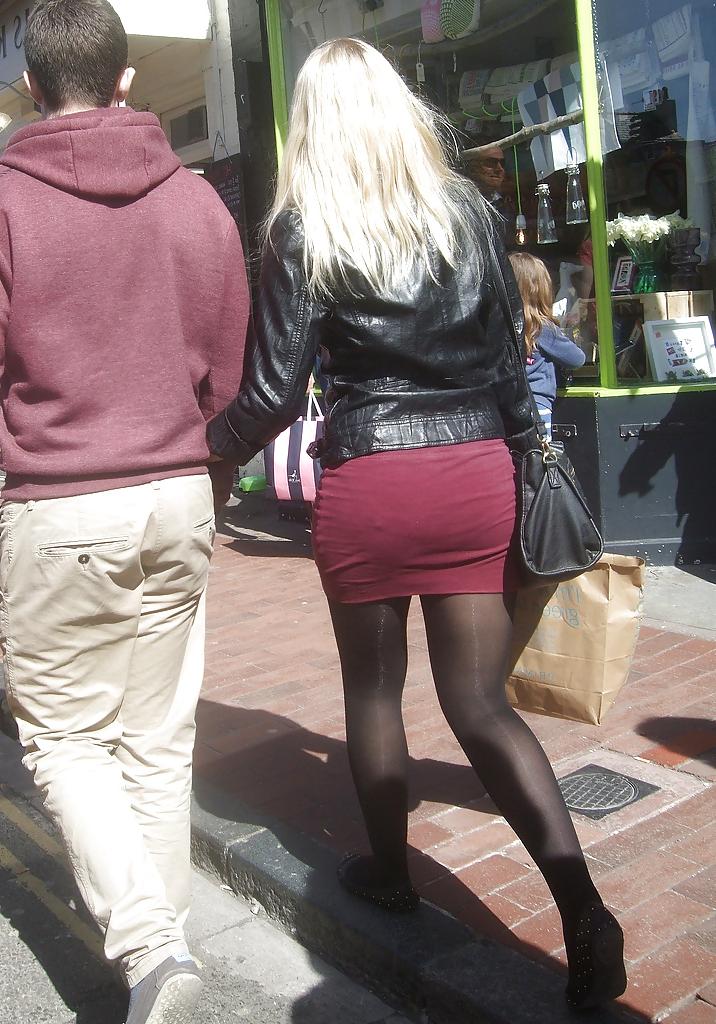 25P Beine, Hintern, Nylons, Roecke, Stiefel 8