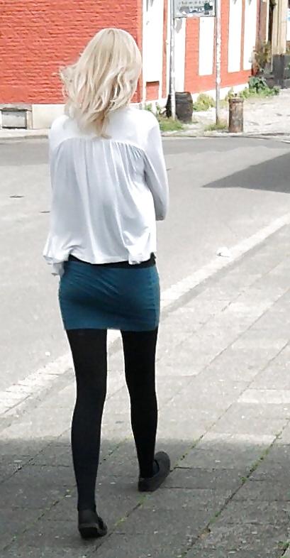 25P Beine, Hintern, Nylons, Roecke, Stiefel 8