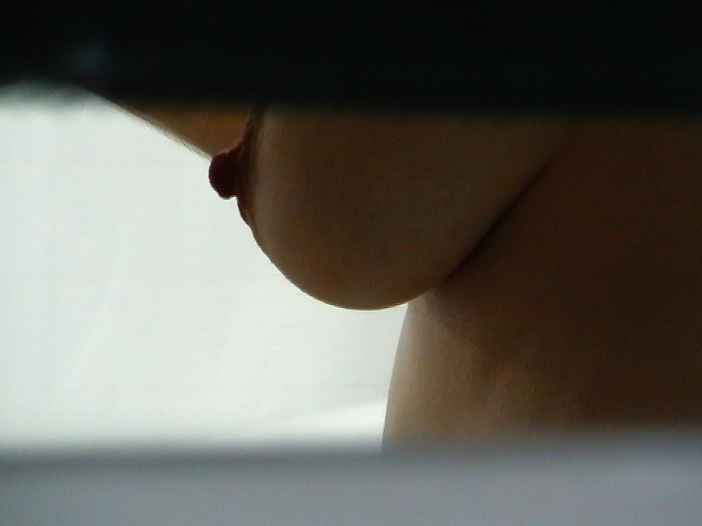 25P My wife with her vibrator
