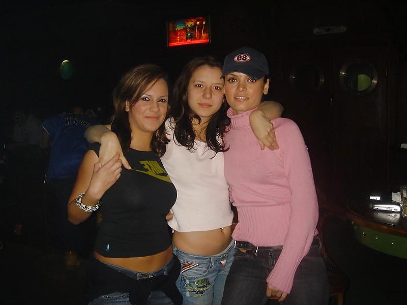 20P Romanian girls L7
