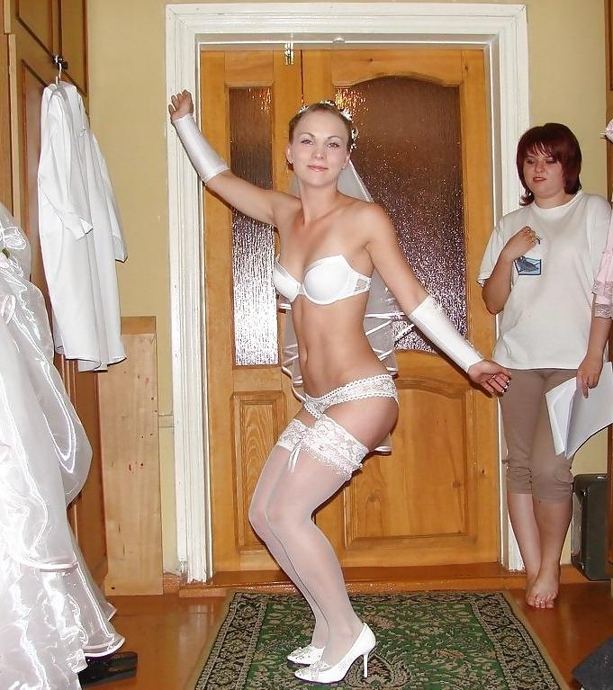 25P Brides - Wedding Voyeur Oops and Exposed