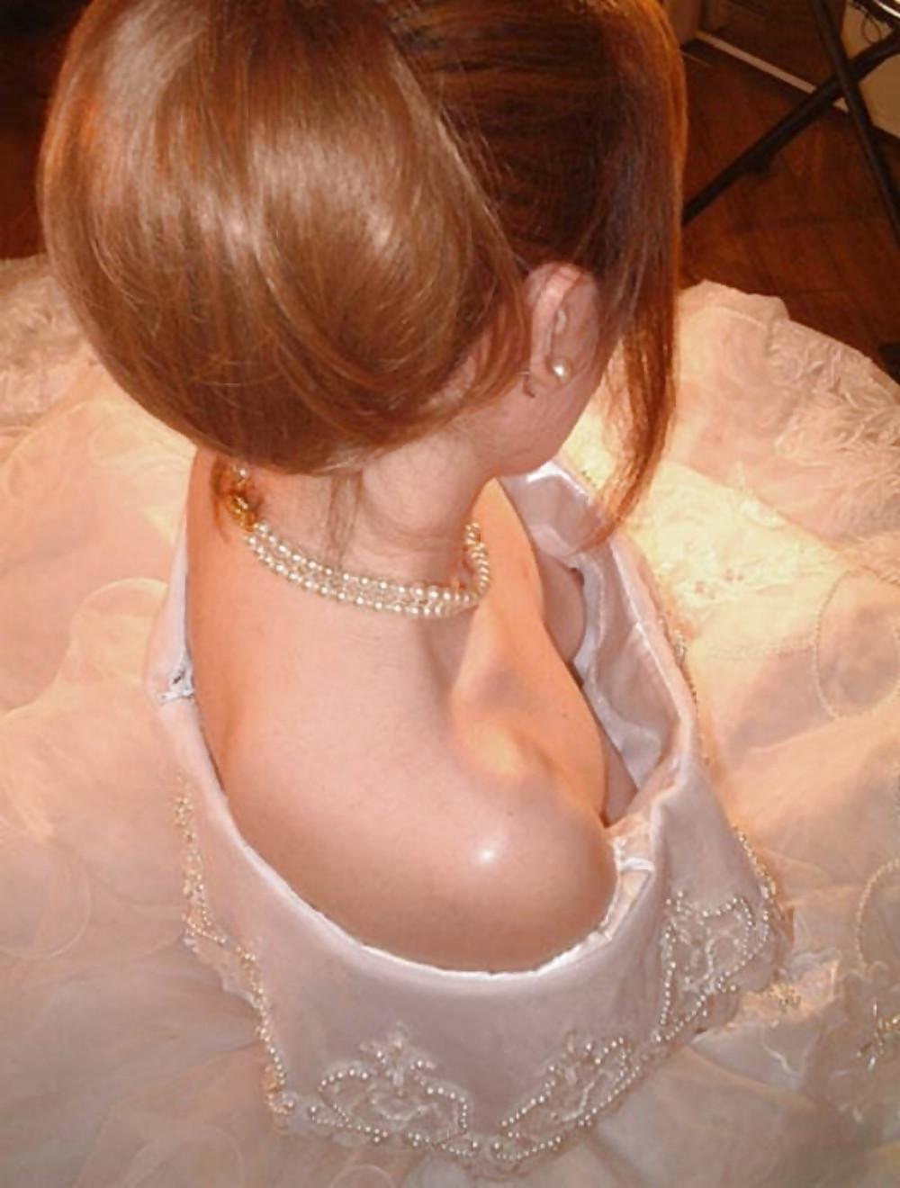 25P Brides - Wedding Voyeur Oops and Exposed