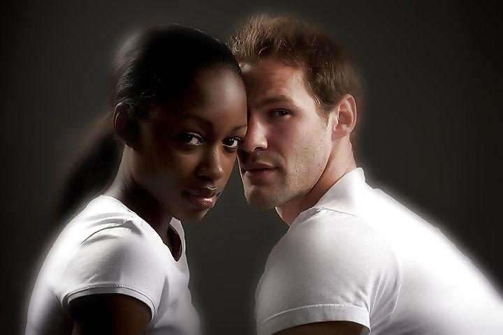 25P Ebony and Ivory