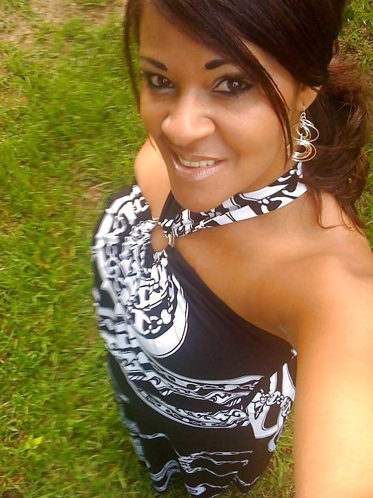 25P Staceygurl Loves Black Cock!!!