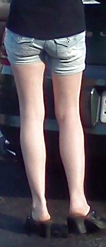 25P Itrbu's Sneaky Non-Nude Public Voyer Pix VOL1: Ass & Legs