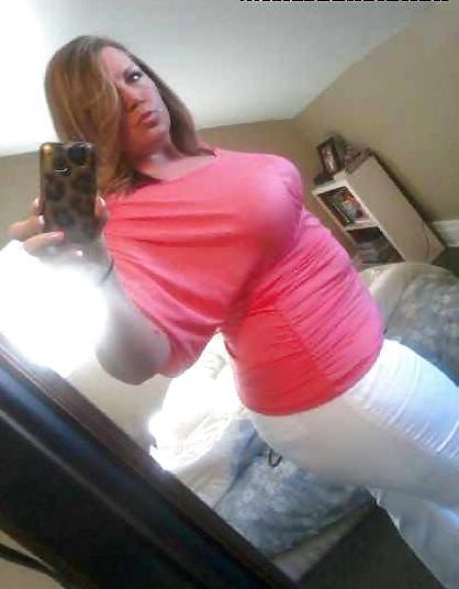 25P Big butt moms2
