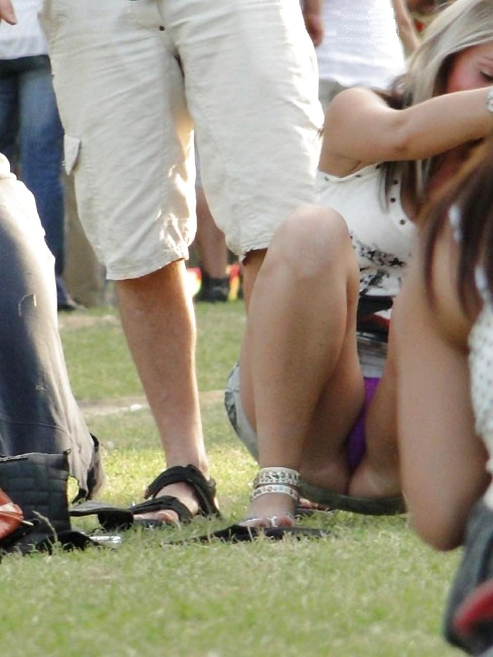 15P Upskirt 7  