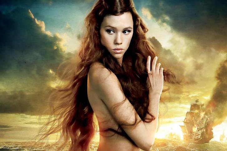 18P Astrid Berges-Frisbey