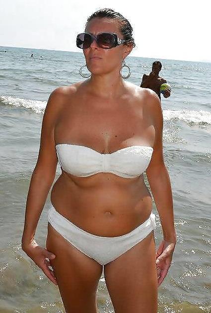 25P Swimsuit bikini bra bbw mature dressed teen big tits - 73
