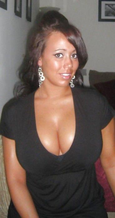 25P Curvy Beauties 12 Clothed Edition