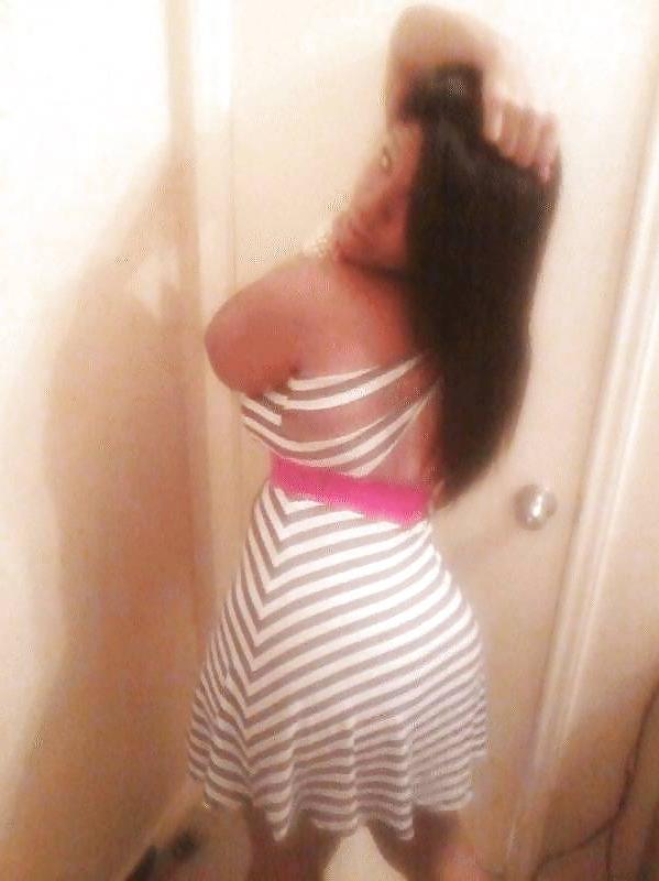 17P NICKI THICK ASS=NON NUDE