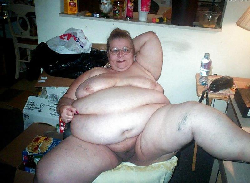22P BBW Linda