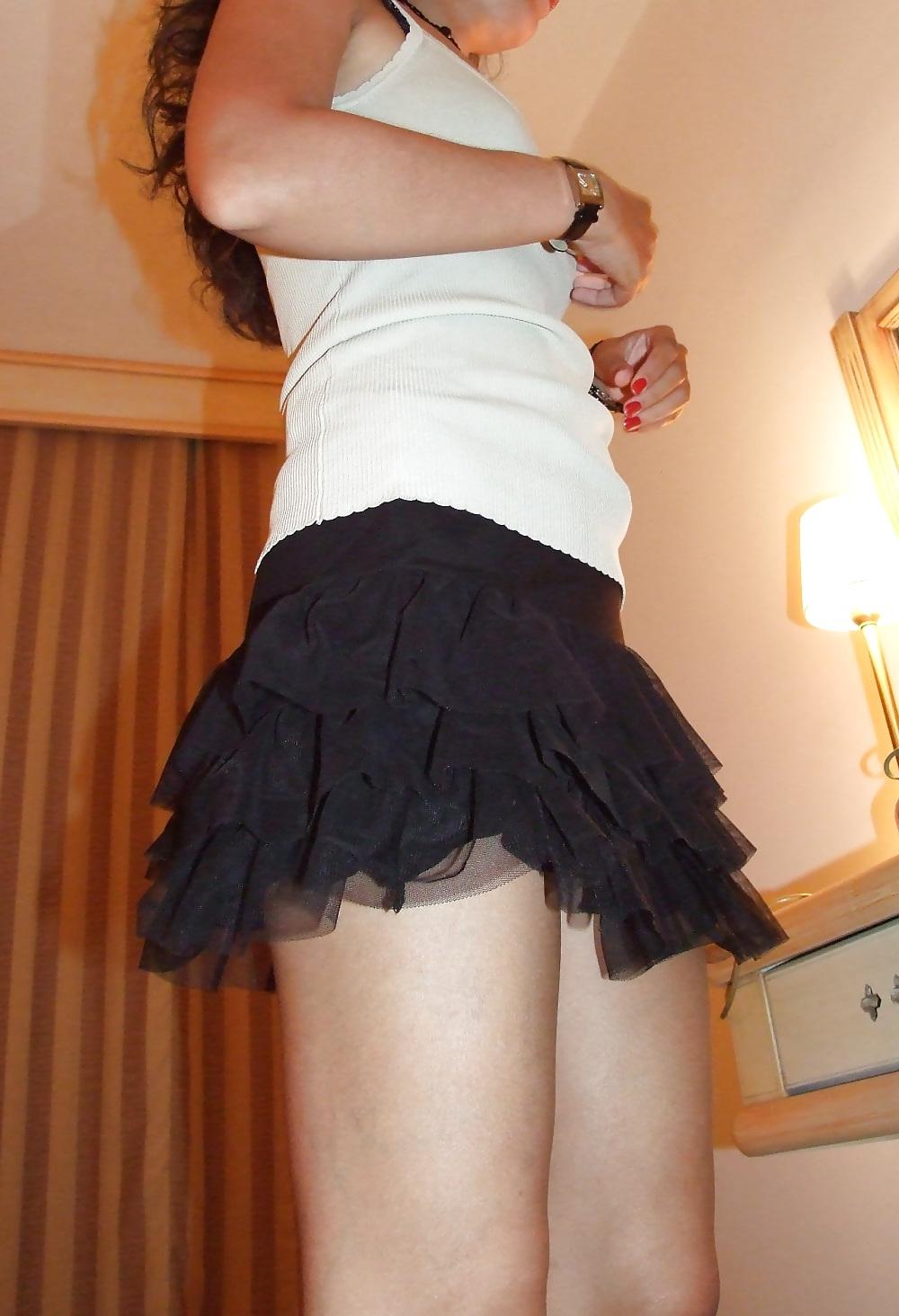 15P Ashleyslut nopanty upskirt