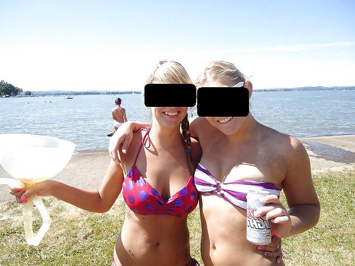 10P Rate My Lesbian Friends - Non Nude