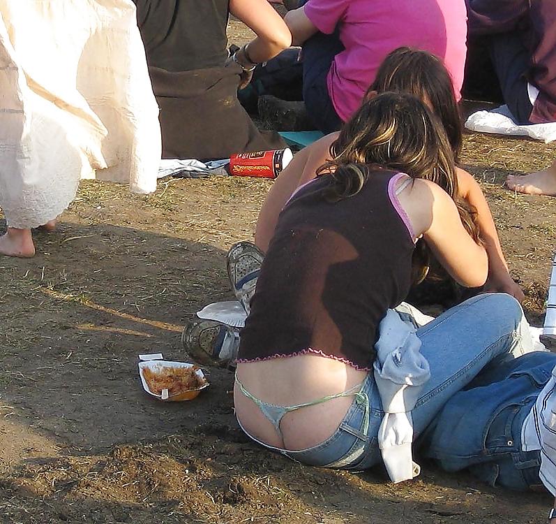 15P Amazing voyeur pics