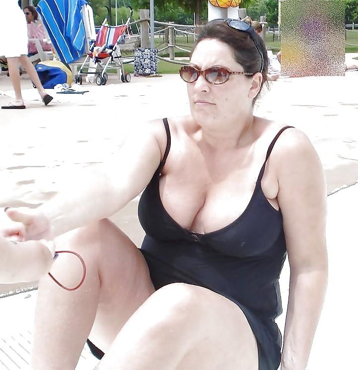 25P Swimsuits bikinis bras bbw mature dressed teen big huge - 44