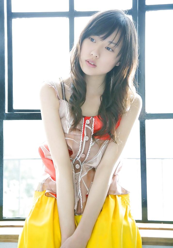 10P Sexy Asian Teen - Cute Titys!!!