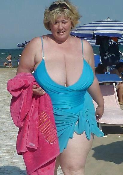 25P Swimsuit bikini bra bbw mature dressed teen big tits - 69