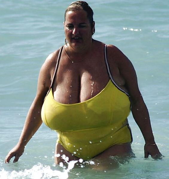 25P Swimsuit bikini bra bbw mature dressed teen big tits - 69