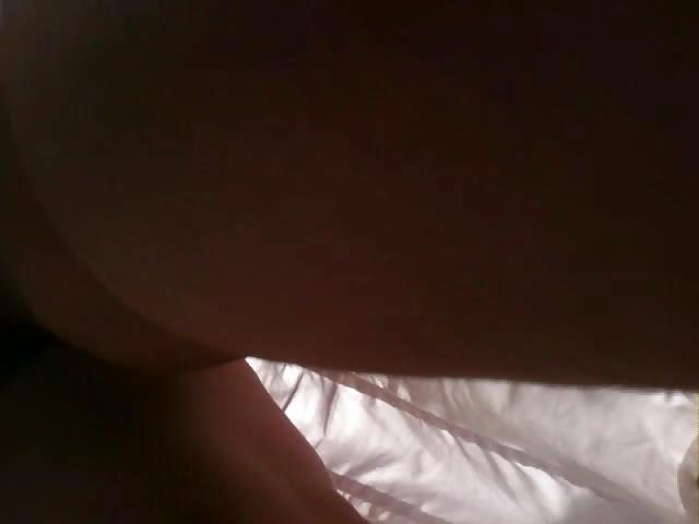 22P Upskirt belle femme mature