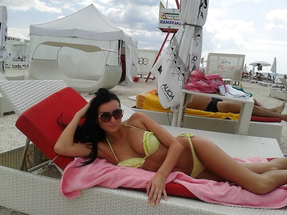 13P Rumänisches Babe: Mihaela