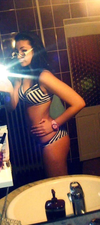 25P Non nude hotties 2