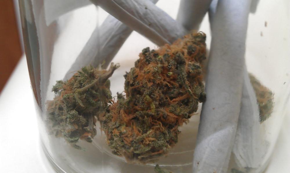 10P Marijuana Porn