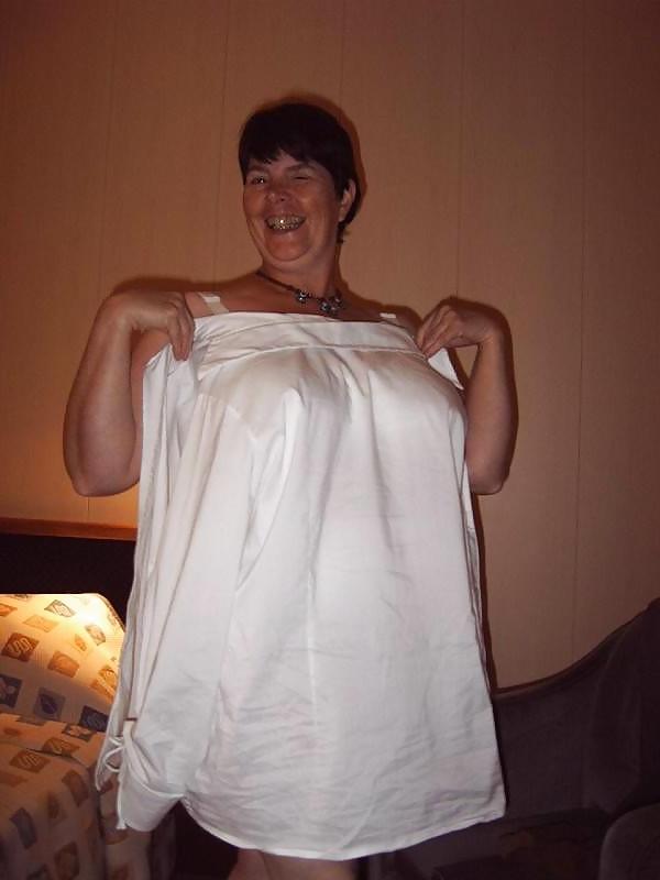 24P Busty grandma Monique