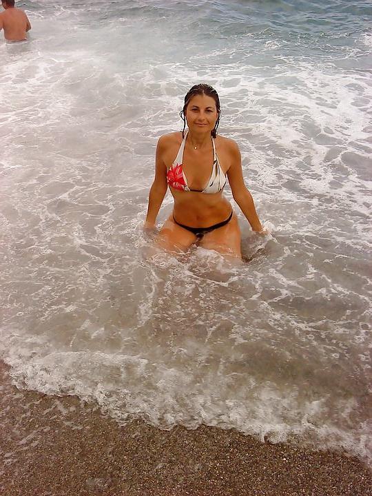 17P Greek girl: Eleanor