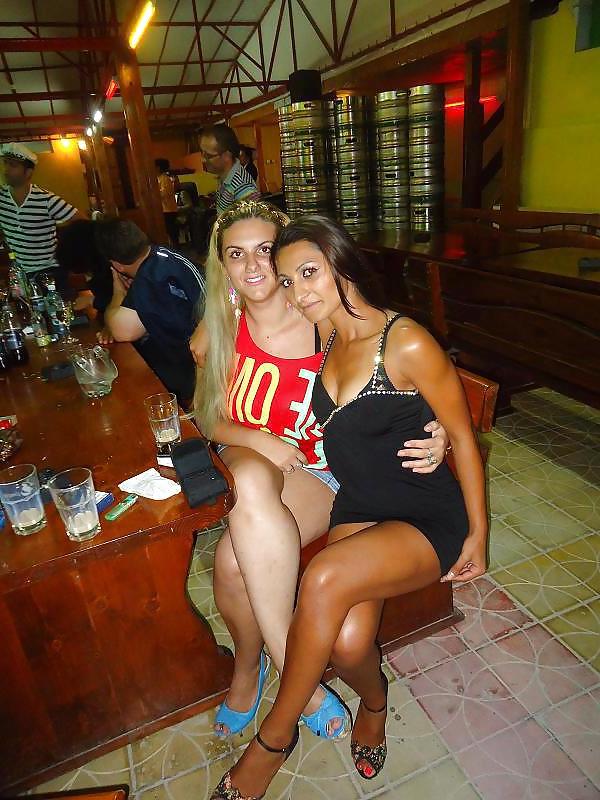 8P Romanian girl: Alice