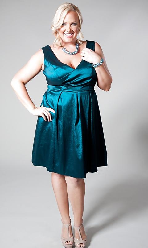 8P Plus size models 2 (non-nude)