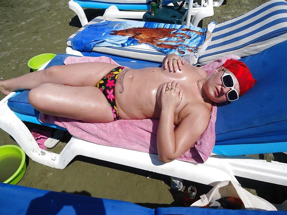 25P Greek Milf Catalina