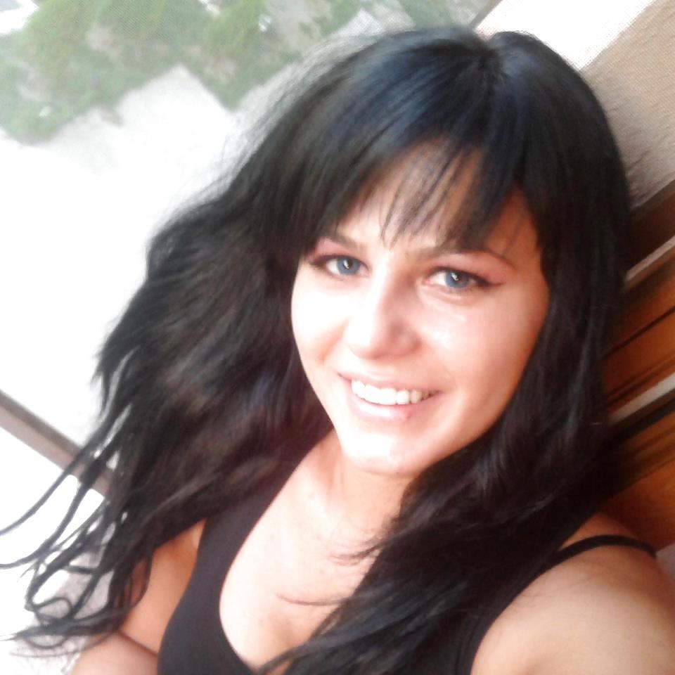 18P Romanian girl: Andreea