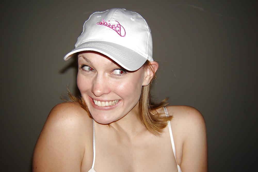 23P NON-NUDE girls around water 2