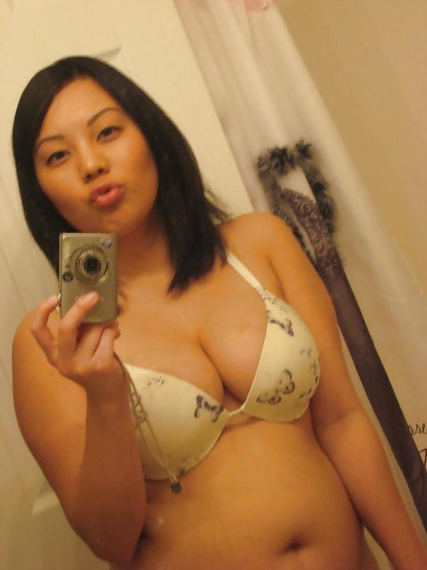 9P Busty SelfShot Asian Teen