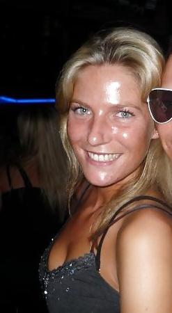 25P Young hot Milf from Facebook