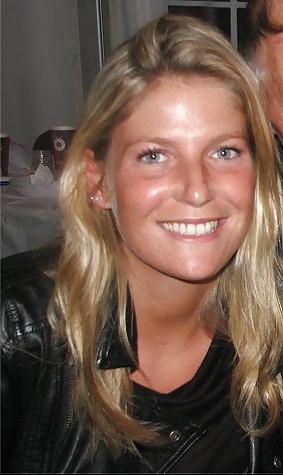 25P Young hot Milf from Facebook